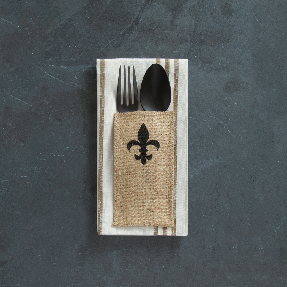 everyday | fleur de lis print  | set of 8